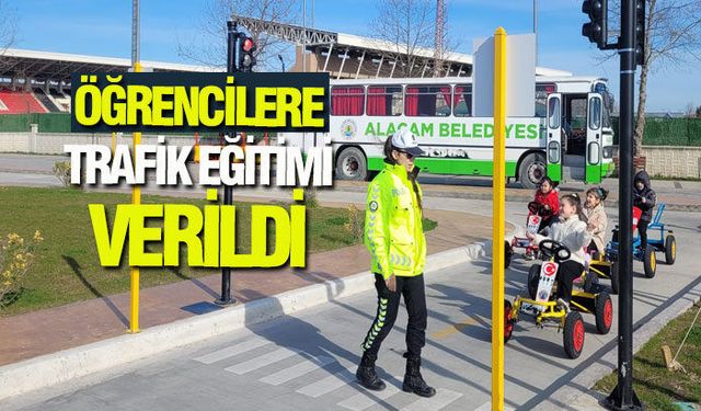 Samsun'da öğrencilere trafik eğitimi verildi