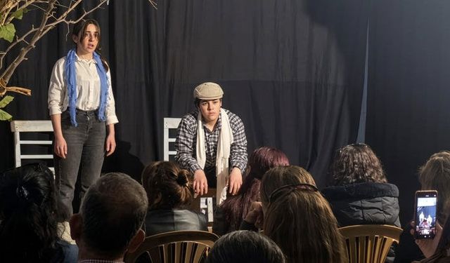 Defne’de "Nazım" Rüzgarı: Kapalı Gişe Sahnelendi