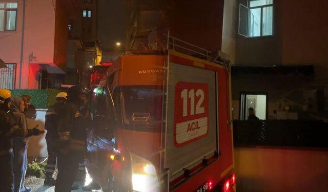 Ev yangınında anne ve bebeği dumandan etkilendi