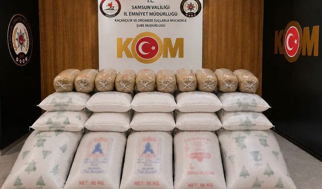 Samsun'da Kamyonetten 770 Kilo Kaçak Tütün Çıktı
