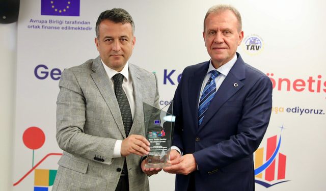 SAMSUN`A “GENÇ DOSTU KENT” ÖDÜLÜ