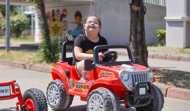 Down Sendromlu Çocuklara Trafik Eğitimi