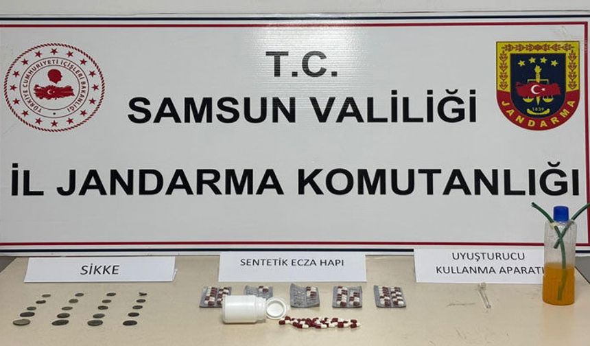 Samsun'da Uyuşturucu ve tarihi sikke ele geçirildi