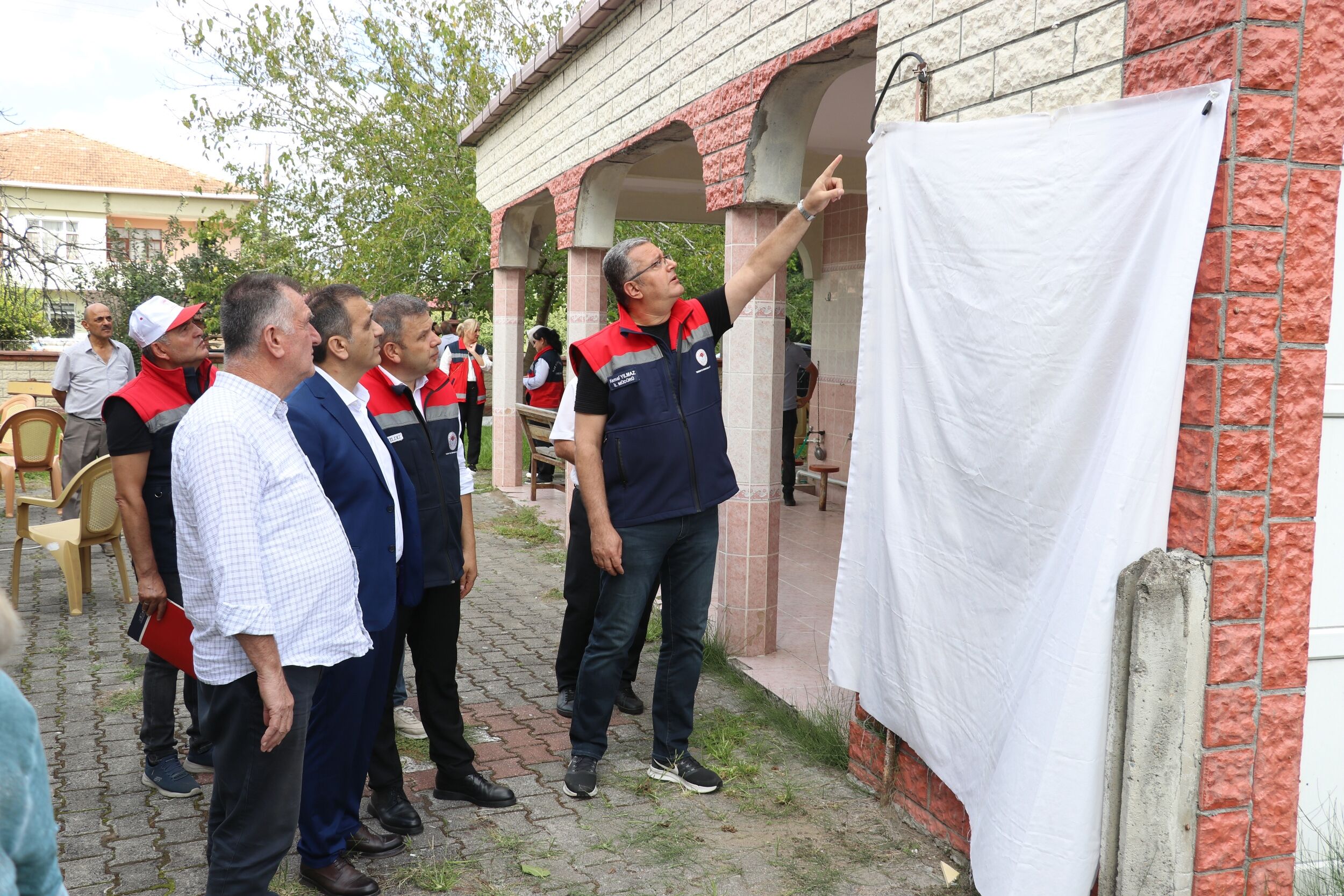 Çarşamba`da Kahverengi Kokarcaya Karşı Mücadele Kararlılıkla Sürüyor